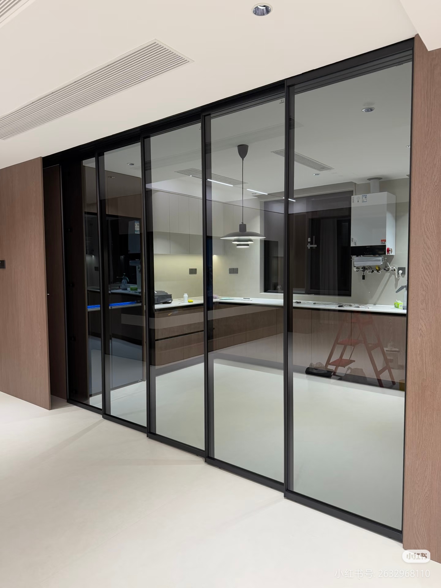 Interior Sliding Doors (Ti-Mg Alloy)  
